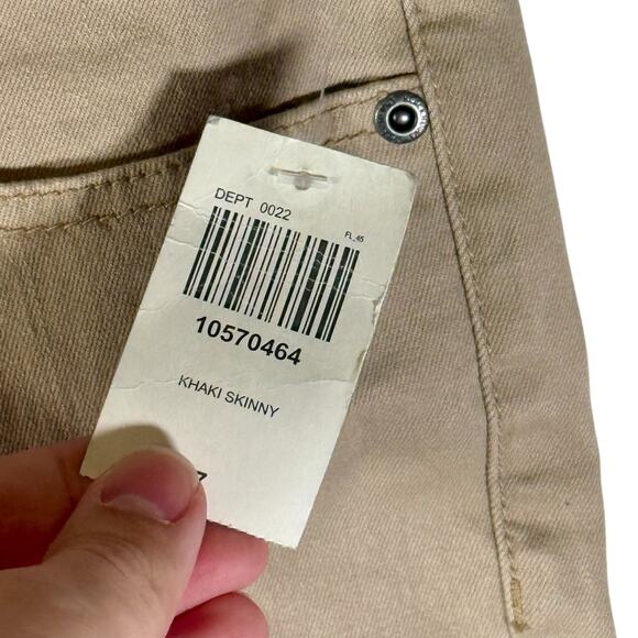 Blackheart Hot Topic NWT Women's Junior 7 Khaki Colored Skinny Jeans Stretch - Picture 8 of 11